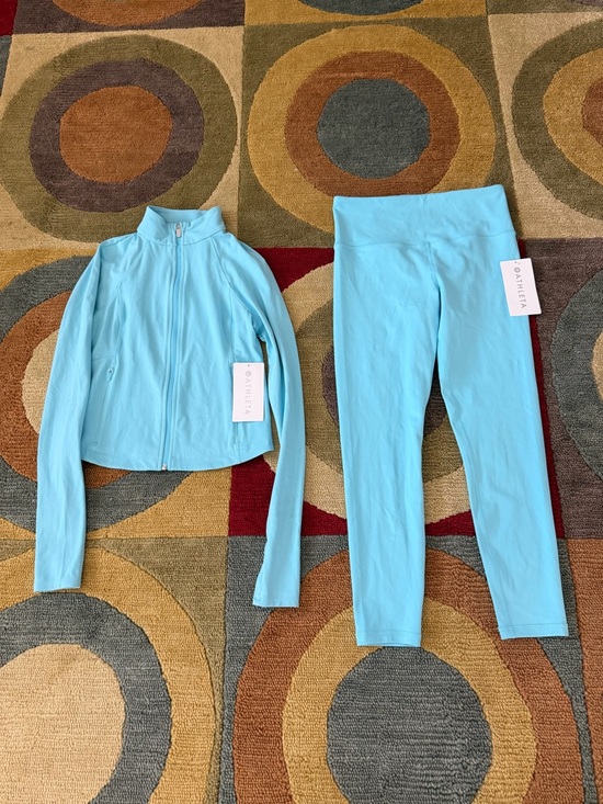 Athleta Pants - NWT Athleta Women Matching Set Salutation Crop Jacket Elation Tight Leggings S